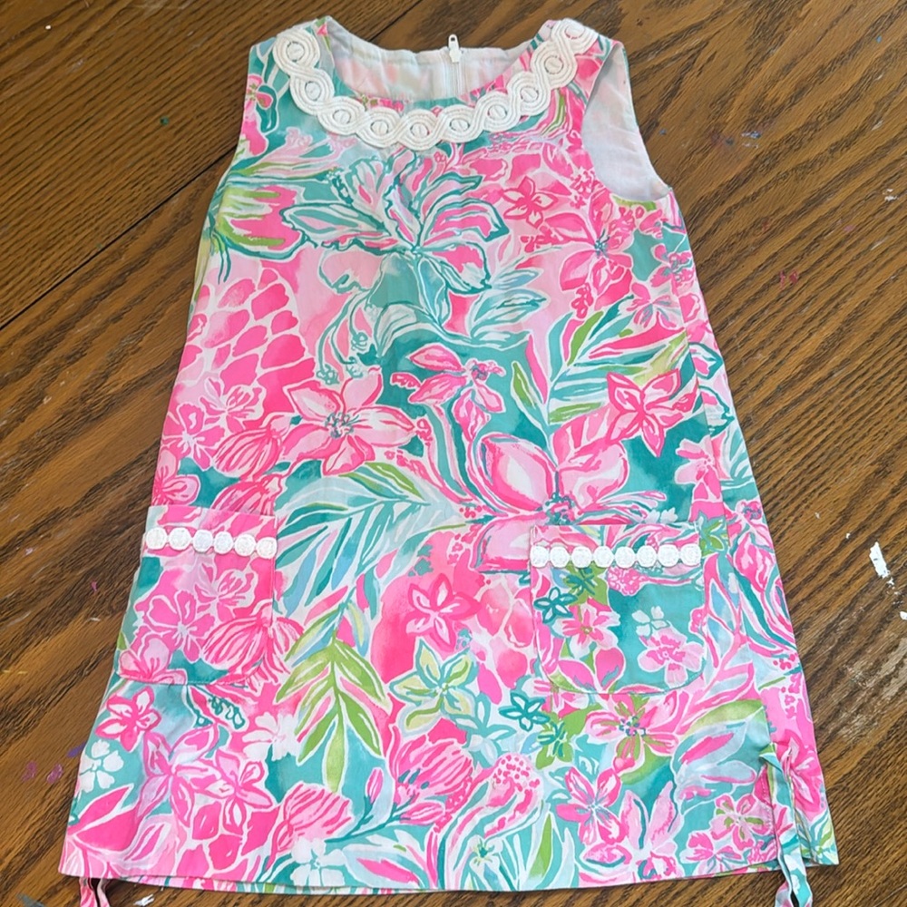 Lilly Pulitzer 4T